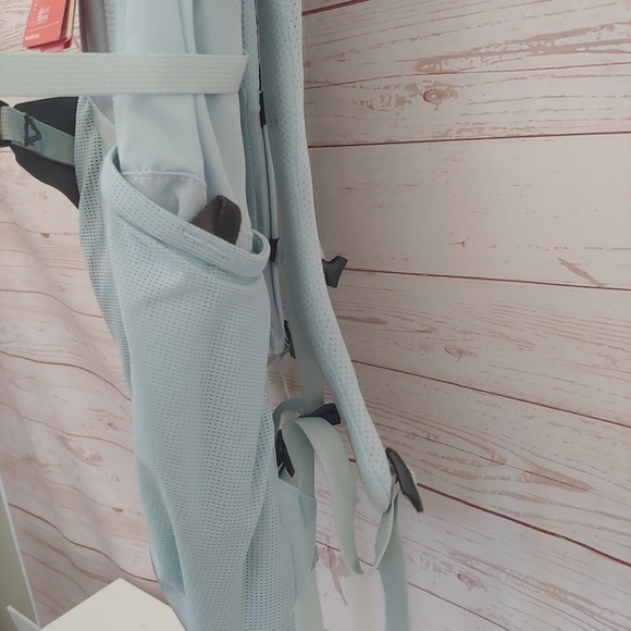 The North Face Recon Light Blue Backpack - Picture 4 of 6